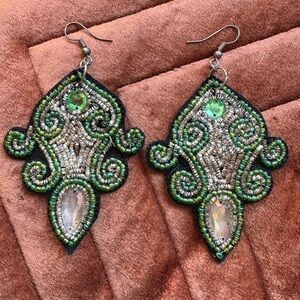 Handmade beaded earrings Green and Silver Bead work